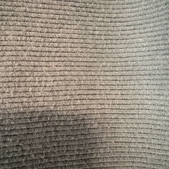 Sweater - Picture 4 of 5